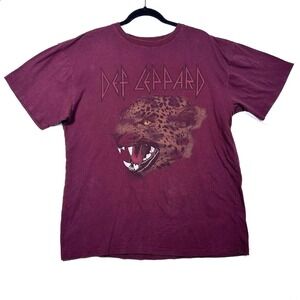 Def Leppard Vintage Tee L/XL Burgundy Leopard Graphic Rock Concert Y2K Band